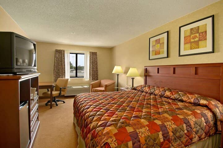 Room 14 of 52
